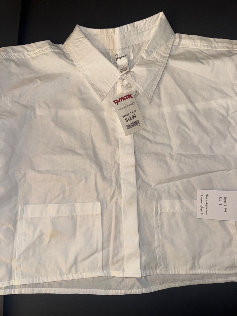 White crop Button-Down Shirt with Patch Pockets - Unbranded